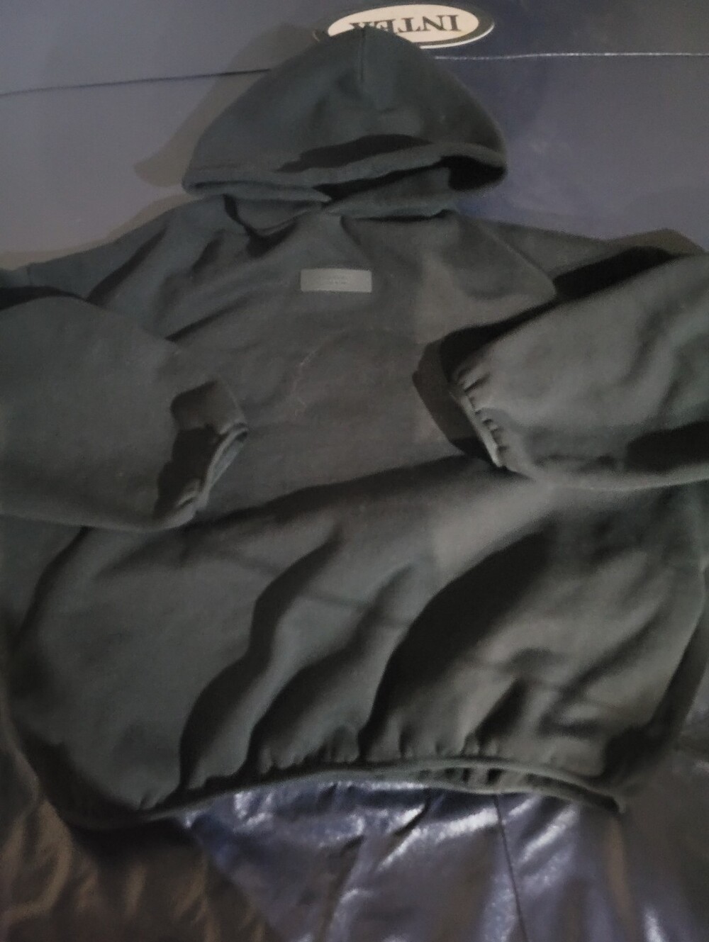 No Text Essentails Hoodie